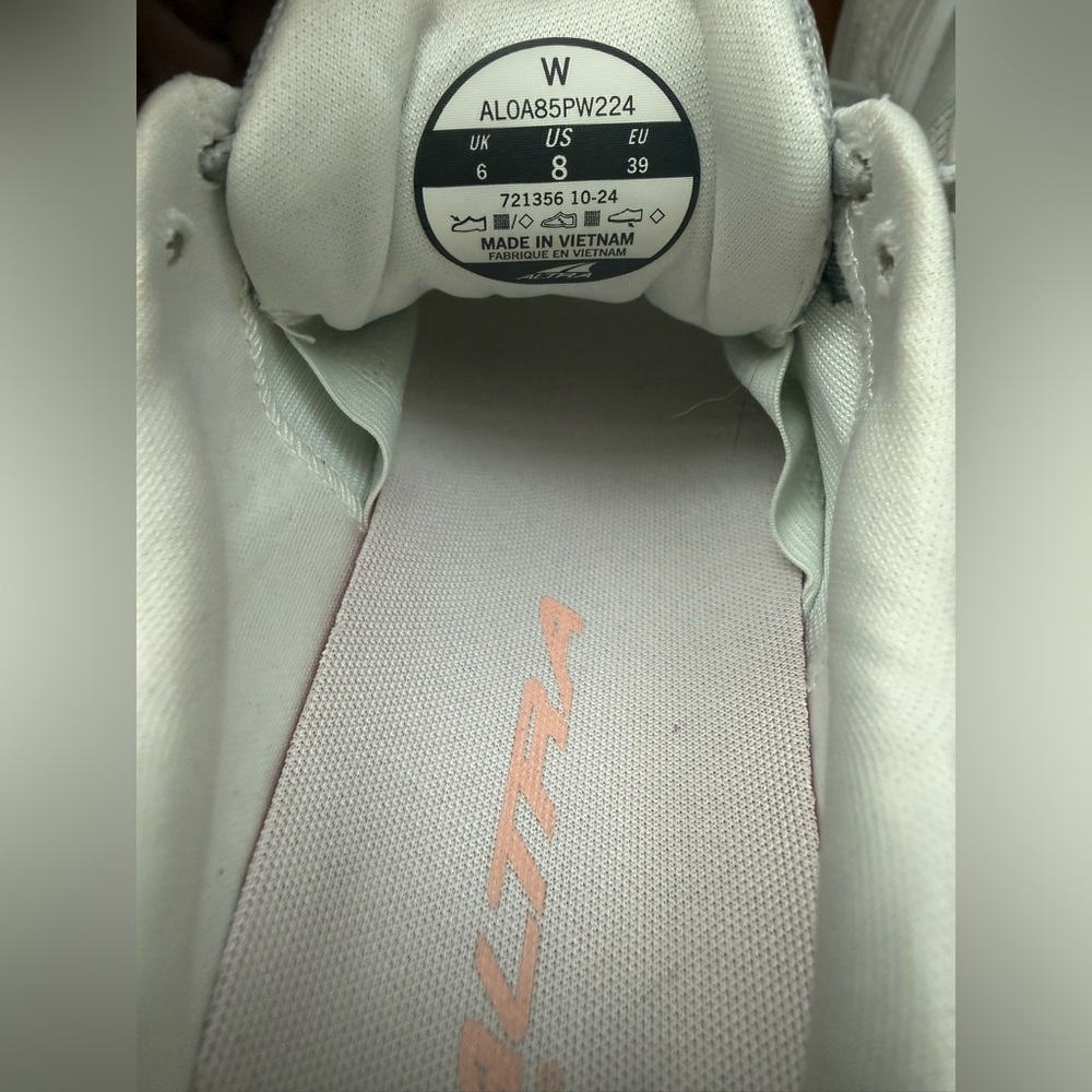 Altra FWD VIA Running Shoes Women’s 8 EU 39 Gray Max Cushion Road Sneaker - Picture 11 of 11